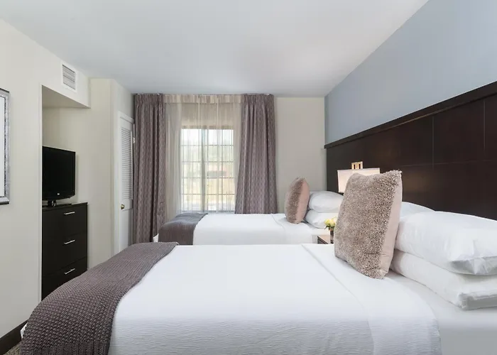 Staybridge Suites Chantilly Dulles Airport By Ihg