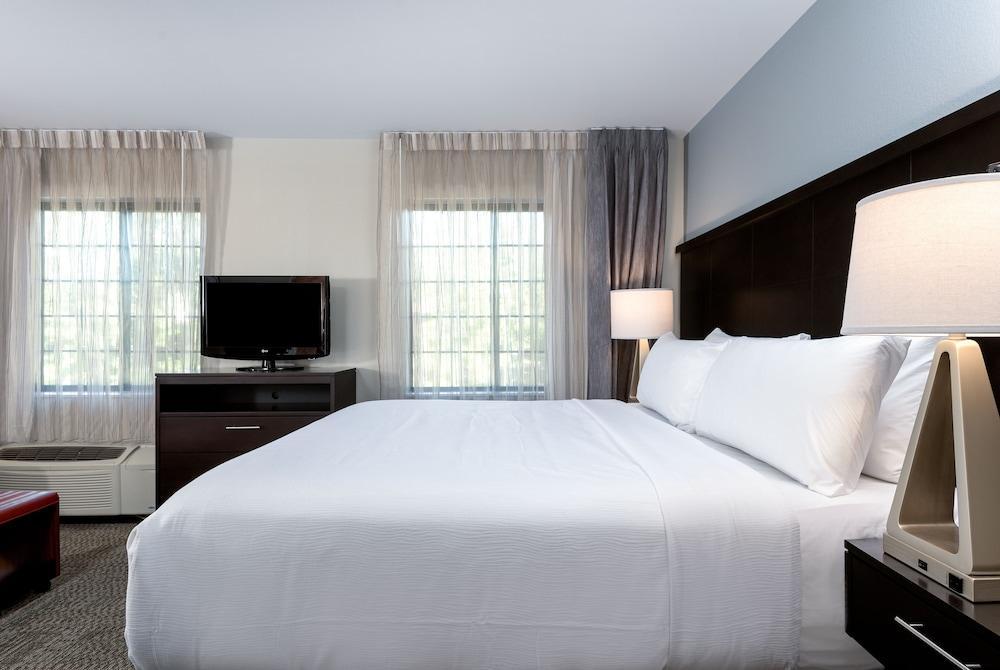 Staybridge Dulles Airport By Ihg Chantilly