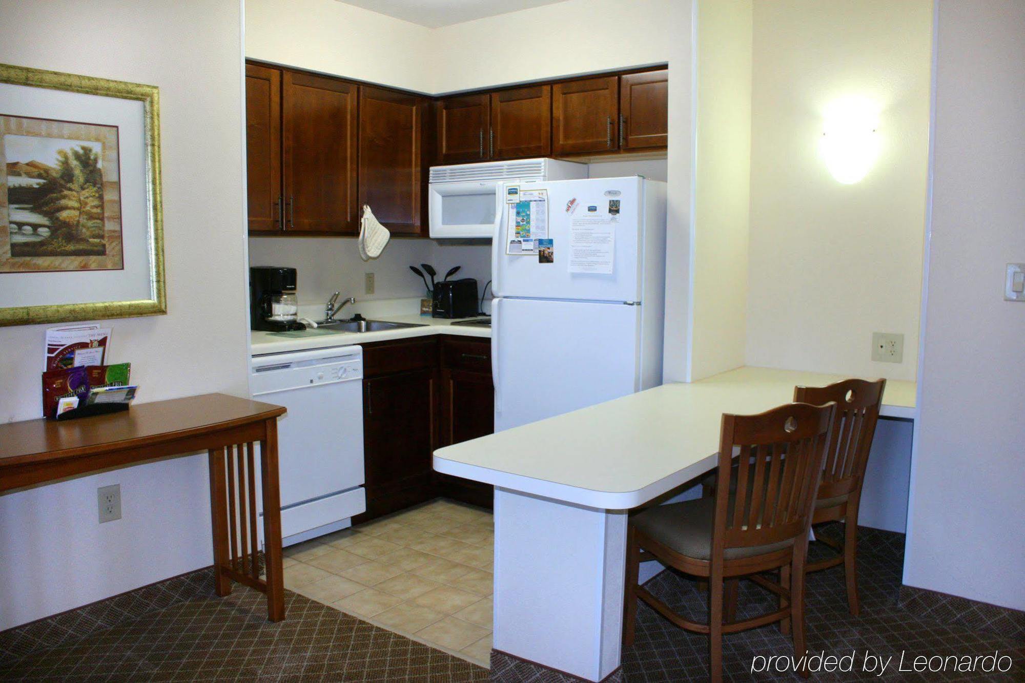 Staybridge Dulles Airport By Ihg 3*
