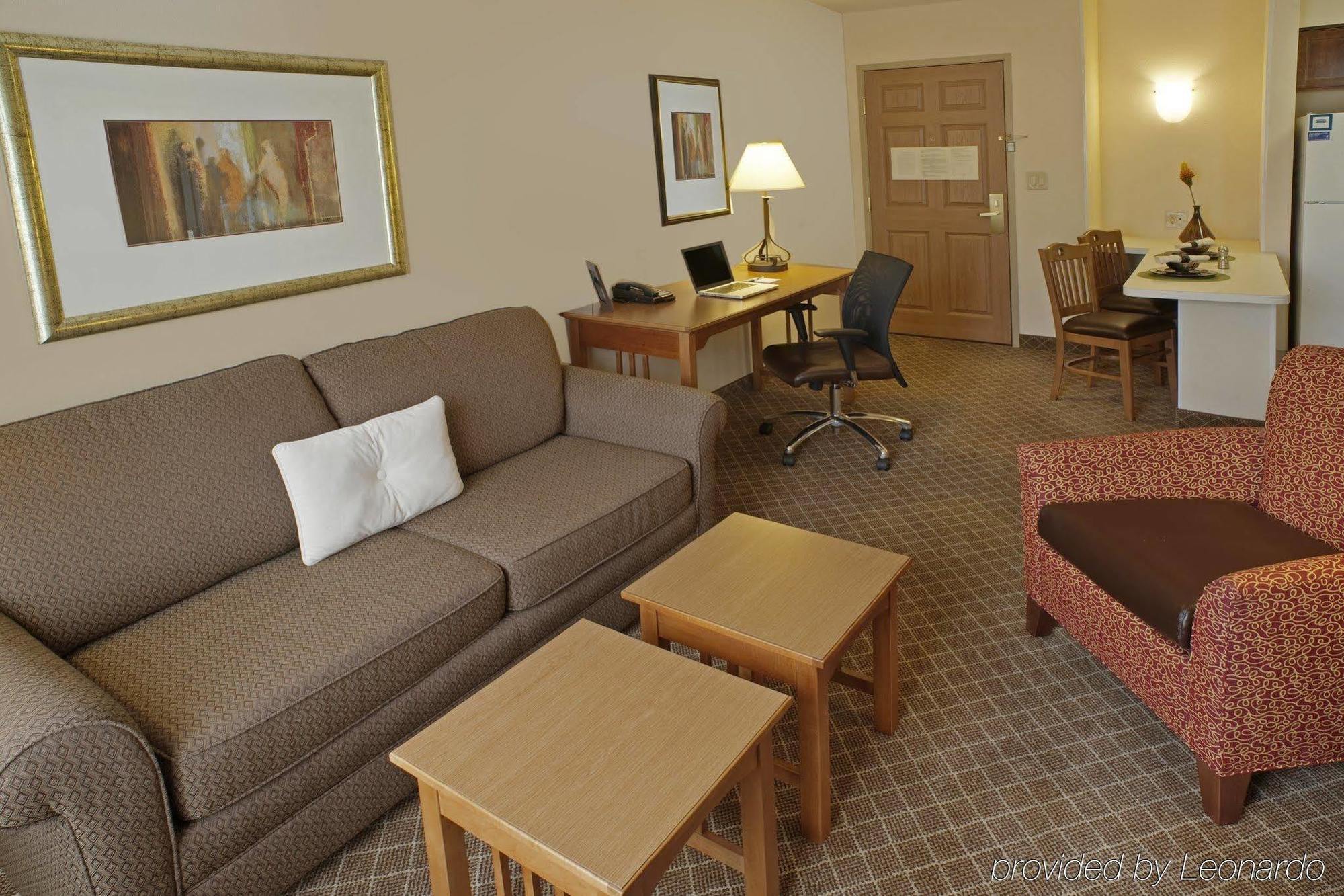 Staybridge Dulles Airport By Ihg Chantilly