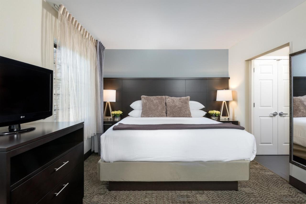 Hotel Staybridge Dulles Airport By Ihg